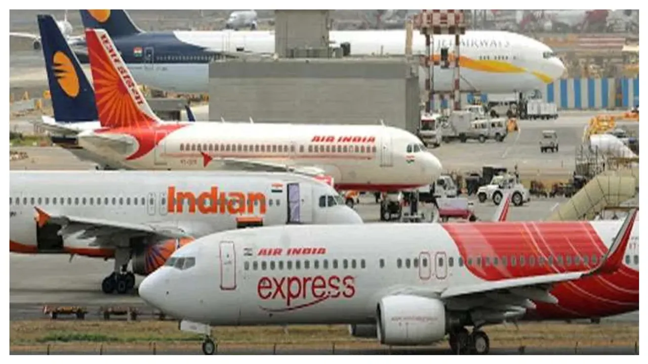 Air Travel : డొమెస్టిక్ ఎయిర్‌ట్రావెల్‌లో రికార్డు.. ఒకేరోజు 4,71,751 మంది విమాన ప్ర‌యాణం!