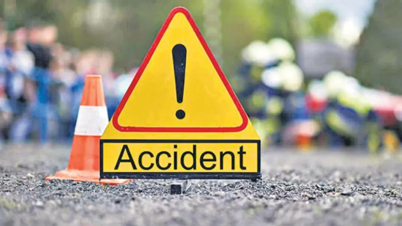 Road Accident: ఘోర రోడ్డు ప్రమాదం..నలుగురు దుర్మరణం!
