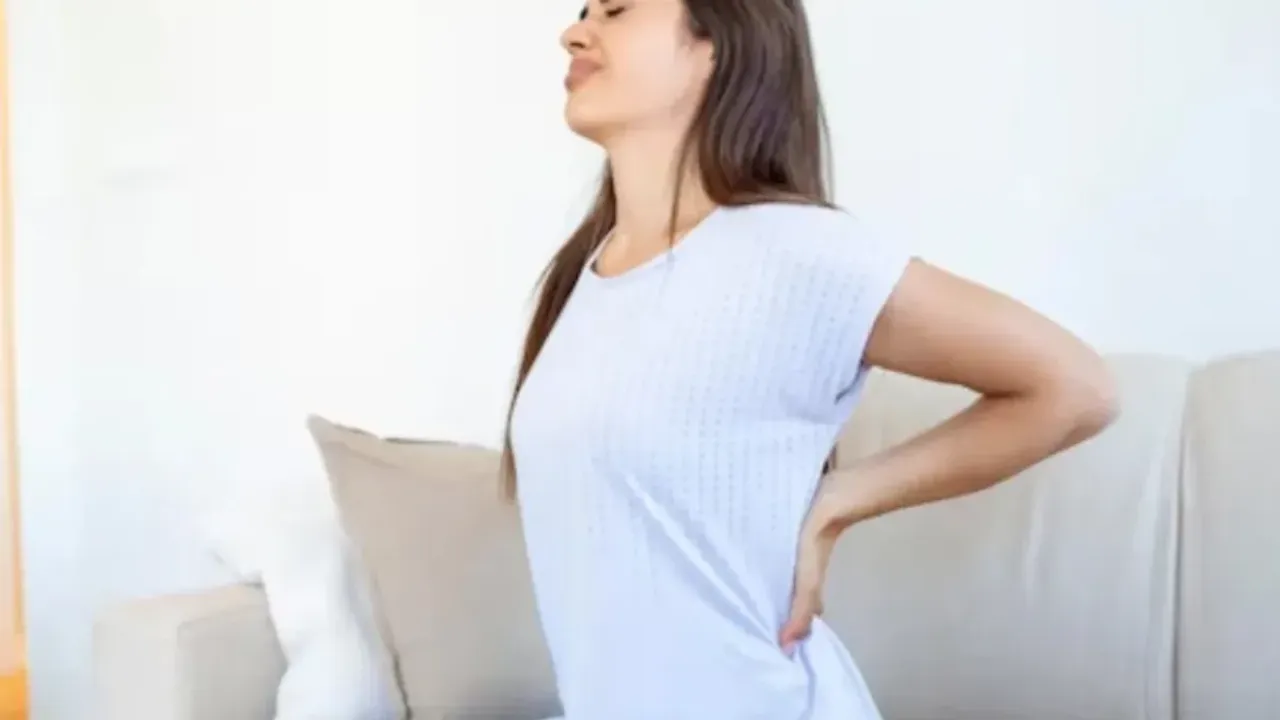 Health Tips: నడుము నొప్పితో బాధపడుతున్నారా..? అయితే ఈ వ్యాయామాలు చేయండి!