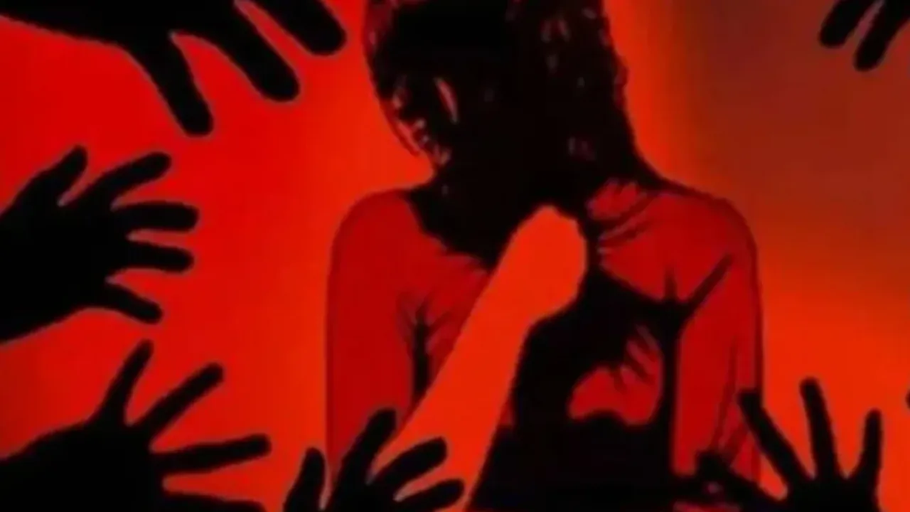 Crime: మత్తు మందు ఇచ్చి ముగ్గురు బాలికలపై అత్యాచారం!