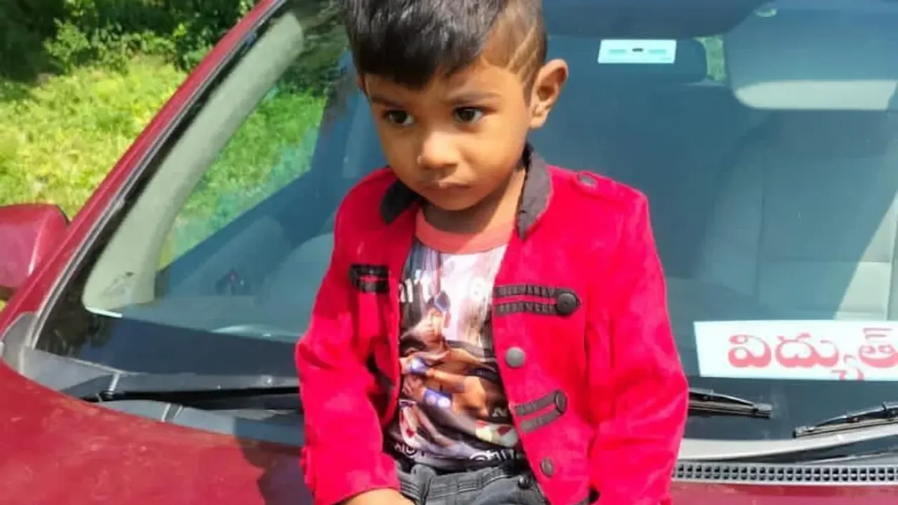 Crime News: నాలుగేళ్ల కొడుకును కొట్టి చంపిన కసాయి తండ్రి..!