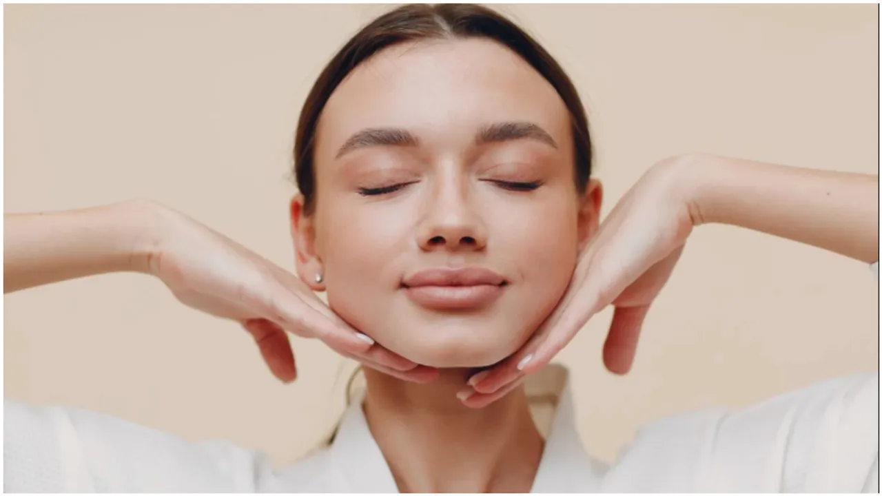 Face Yoga: ముఖం, మెడ భాగంలో కొవ్వు పెరుగుతుందా..? ఈ యోగాసనాలతో బెస్ట్ రిజల్ట్స్..!
