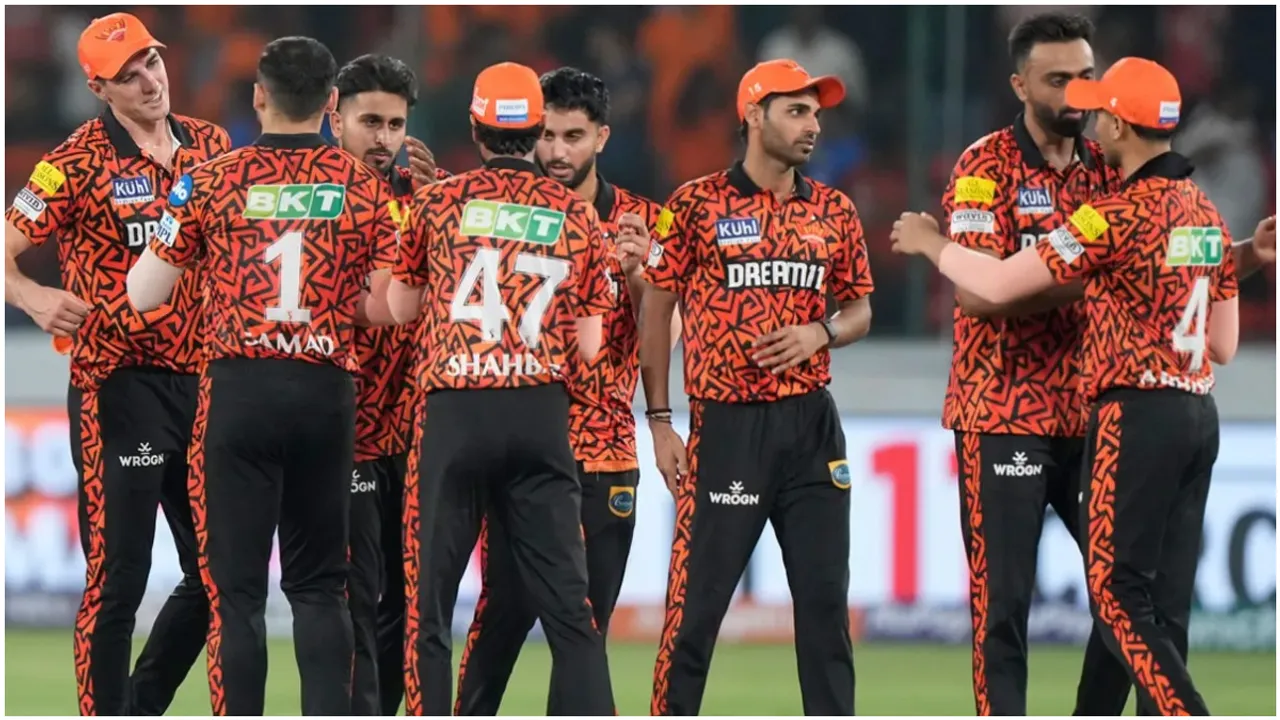 SRH Vs GT : సన్ రైజర్స్ కి ఇదే మంచి ఛాన్స్.. అలా జరిగితే డైరెక్ట్ టాప్-2 లోనే!