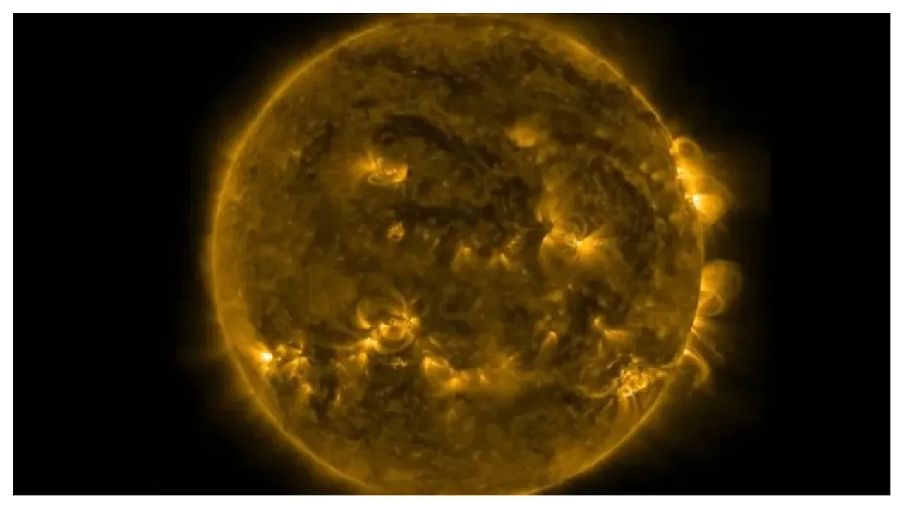solar storm: సూర్యుడిపై రెండు సౌర తుపానులు..