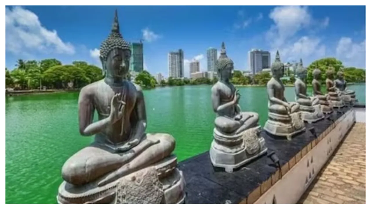 భారత్, మాల్దీవుల వివాదంతో..లాభ పడుతున్న శ్రీలంక..