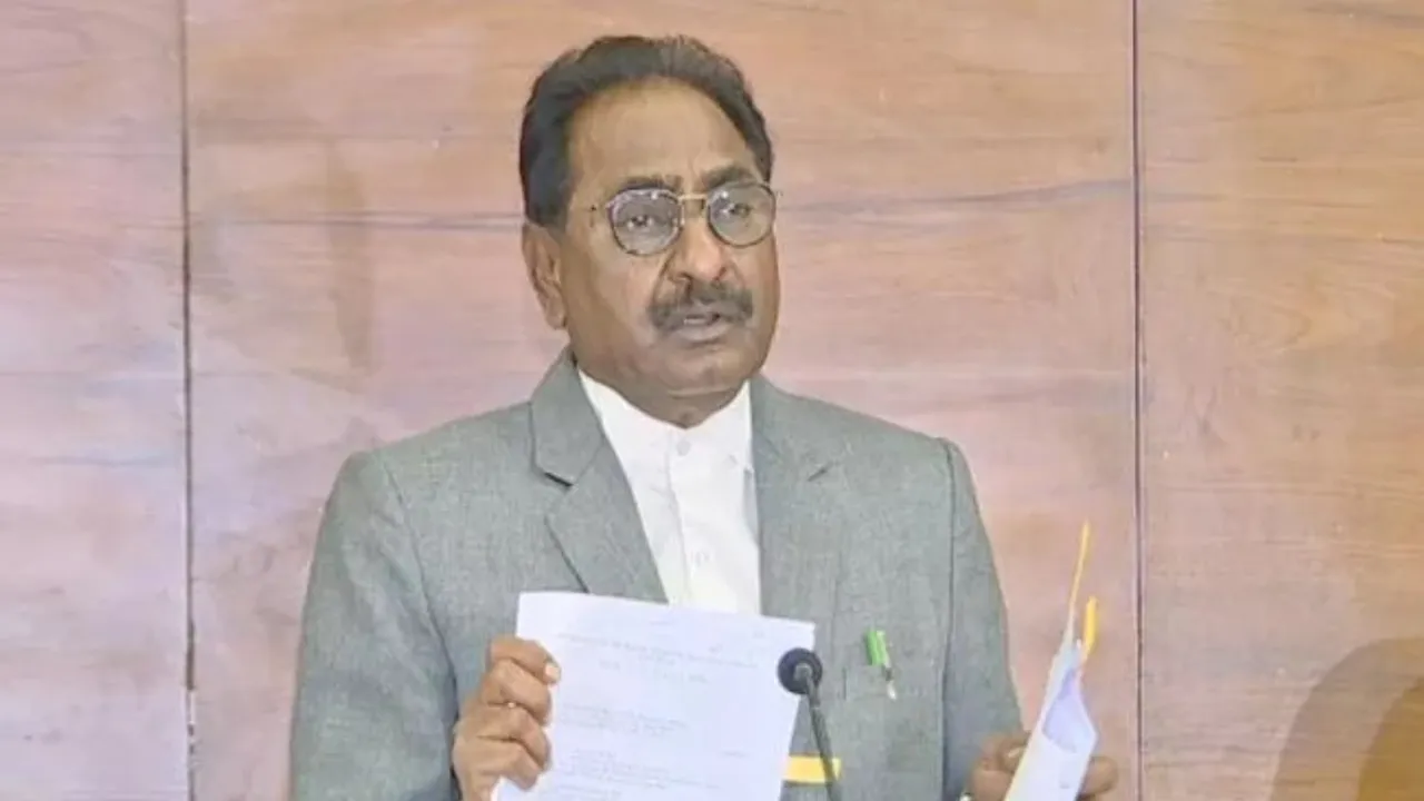 AAG పొన్నవోలు రాజీనామా