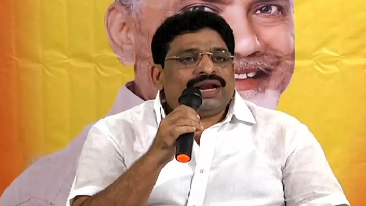 Budda Venkanna: దమ్ముంటే పులివెందులలో రాజీనామా చేయి.. వైఎస్ జగన్‌కు బుద్ధా వెంకన్న సవాల్..!