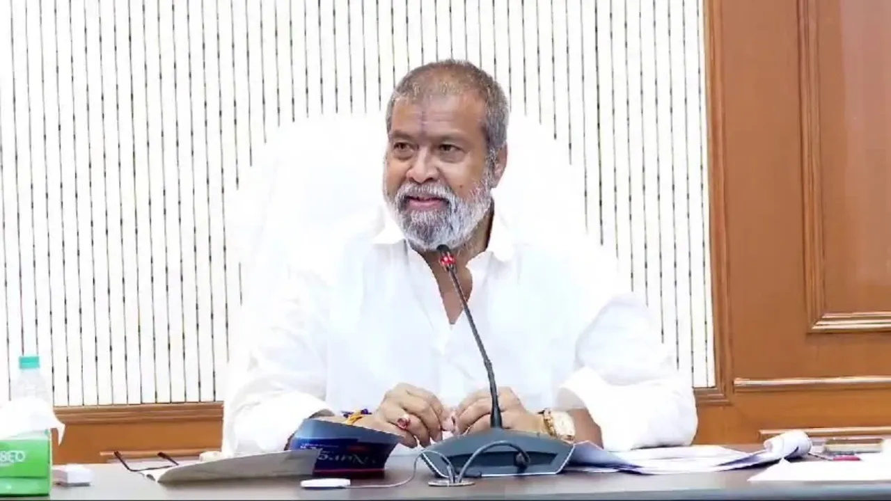 Telangana: రెసిడెన్షియల్ పాఠశాలలు ఫుడ్ సేఫ్టీ అథారిటీ లైసెన్స్ తీసుకోవాలి - మంత్రి దామోదర రాజనర్సింహ