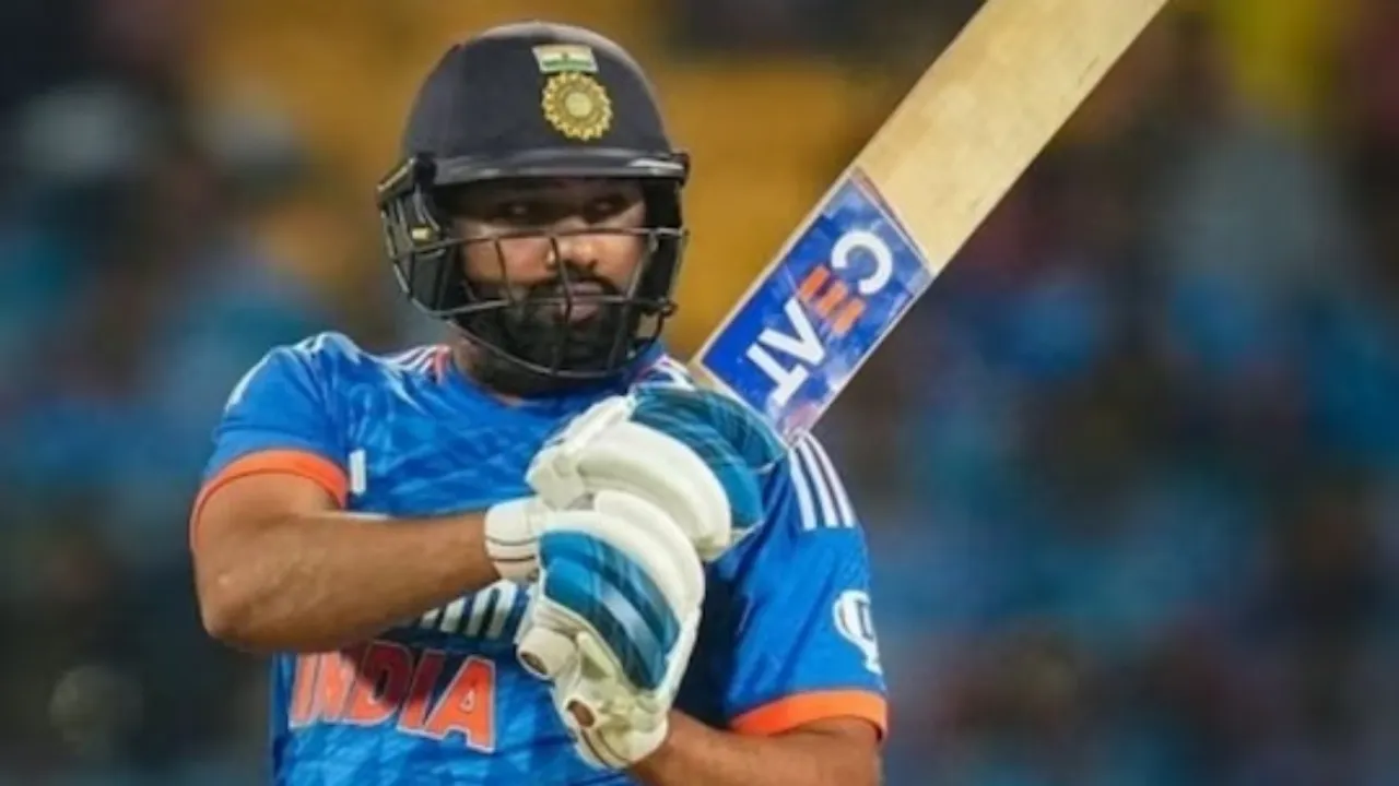 ధోనీ రికార్డును బద్దలు కొట్టిన రోహిత్ శర్మ..!