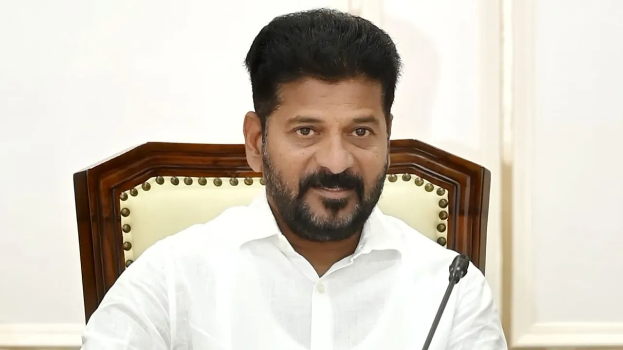 Telangana: గర్భిణికి ఆర్టీసీ మహిళా సిబ్బంది కాన్పు.. స్పందించిన సీఎం రేవంత్