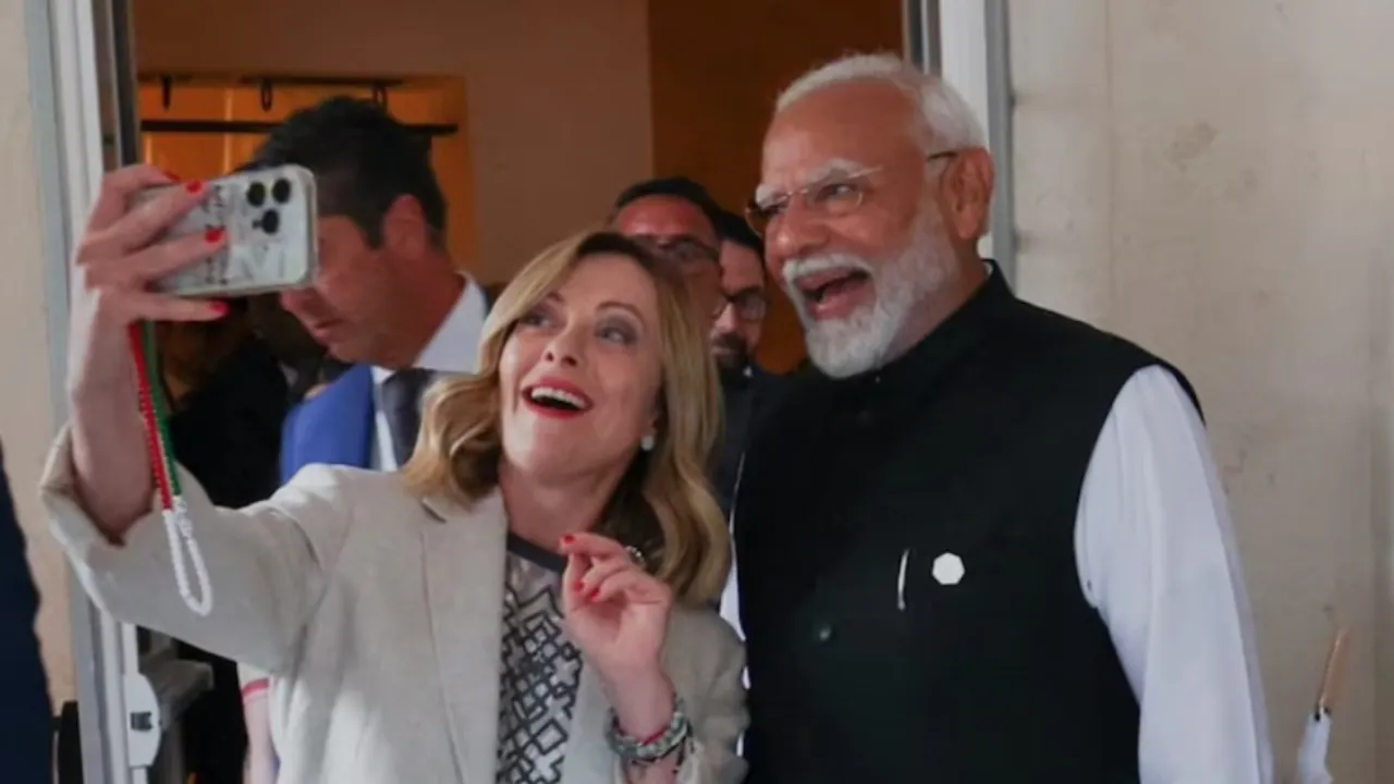 G7 Summit: మరోసారి మెలోనీ-మోదీ సెల్ఫీ.. వీడియో వైరల్