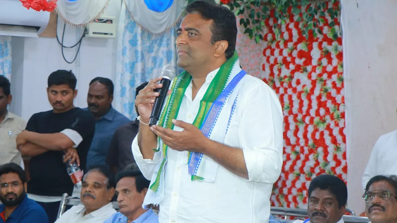 AP Politics : మద్యం తాగే వారు మాకు ఓటు వేయలేదు.. వైసీపీ మాజీ ఎమ్మెల్యే సంచలన వ్యాఖ్యలు