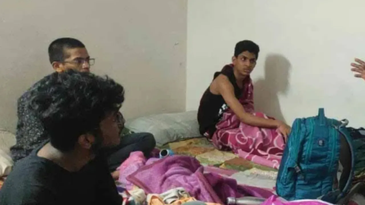 Food Poision: ప్రైవేట్ కాలేజీలో ఫుడ్‌ పాయిజన్‌..40 మంది విద్యార్థులు..!
