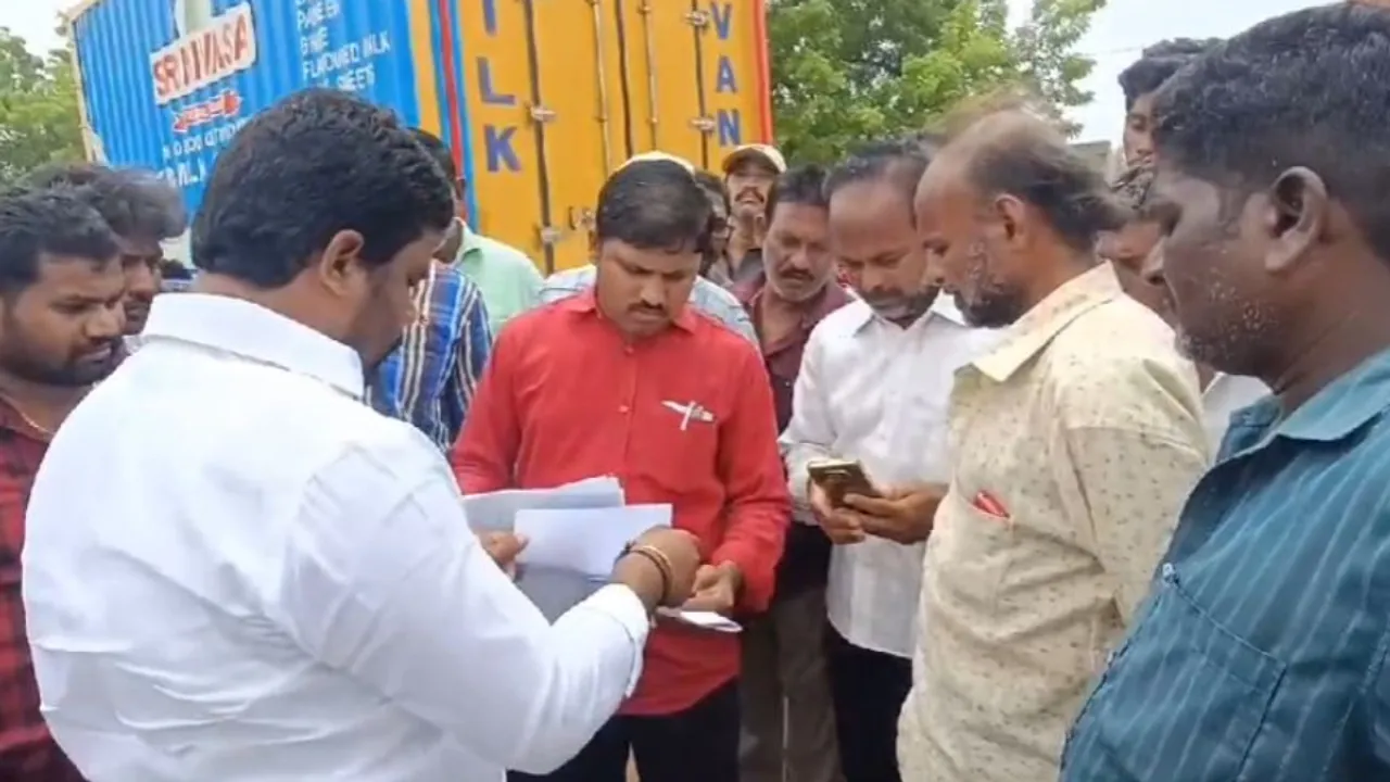 AP: అక్రమ నిర్మాణాలపై కొరడా..  ఎమ్మెల్యే వెంకట సుధీర్ రెడ్డి మార్కు పాలన..!