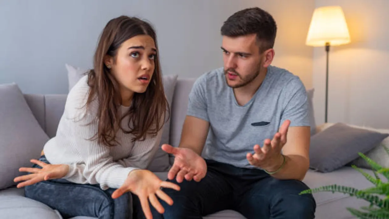Relationship: పొరపాటున ఈ ఐదు రహస్యాలను మీ భాగస్వామితో చెప్పకండి.. ఎగిరి తన్నే ప్రమాదం ఉంది!