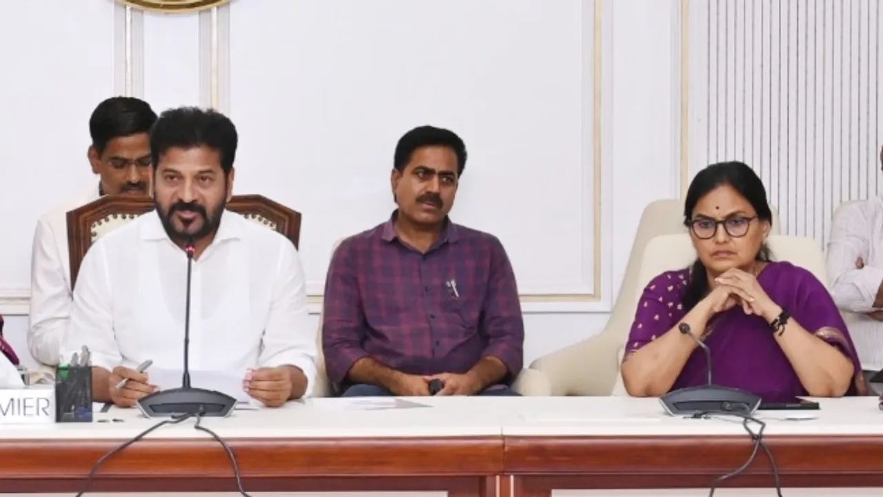 BREAKING: రుణమాఫీకి రేషన్ కార్డు నిబంధన.. క్లారిటీ ఇచ్చిన సీఎం రేవంత్!