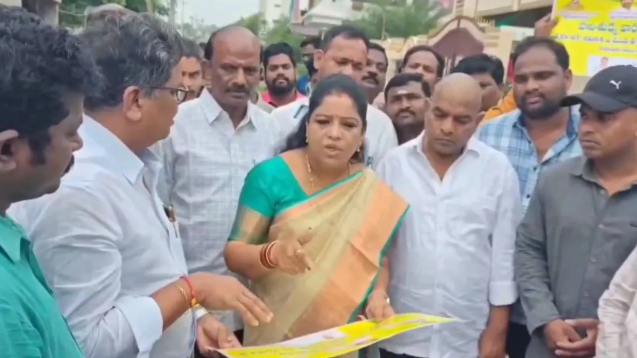 AP: ముమ్మరంగా పారిశుధ్య పనులు నిర్వహించాలి.. అధికారులకు మంత్రి హెచ్చరిక