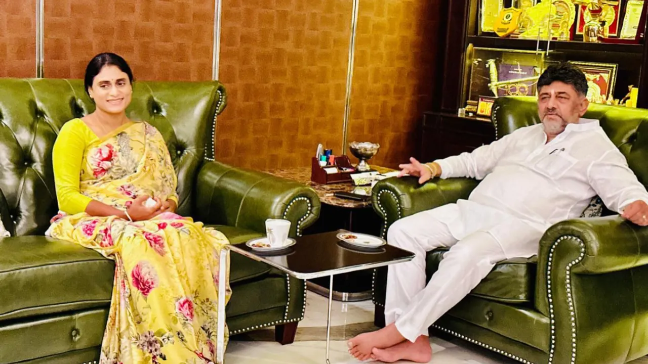 Sharmila : కర్ణాటక డిప్యూటీ సీఎం శివ కుమార్ తో షర్మిల భేటీ.!