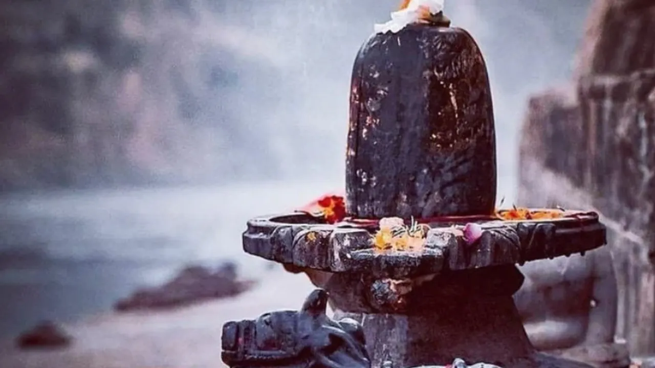 Shravana Mamsam: శివలింగానికి జలాభిషేకం ఏ దిశలో చేయాలి?