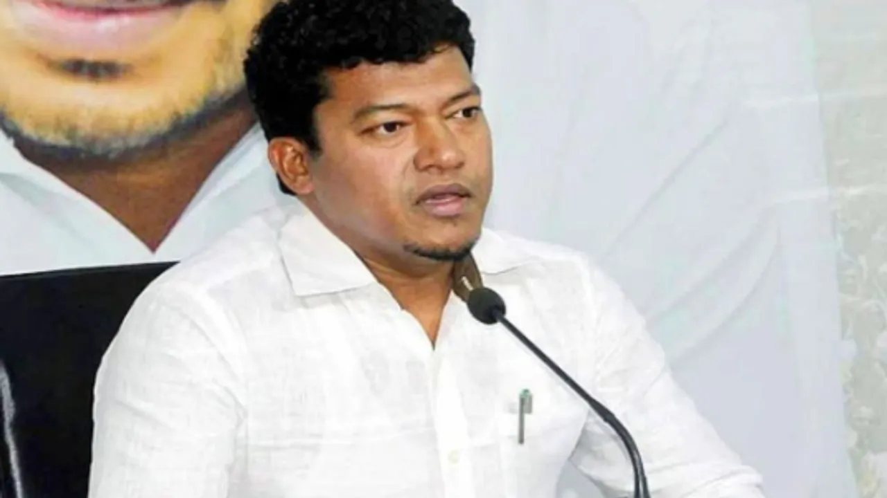 Ap Politics: మాజీ మంత్రి సీదిరి అప్పలరాజుపై కేసు నమోదు!