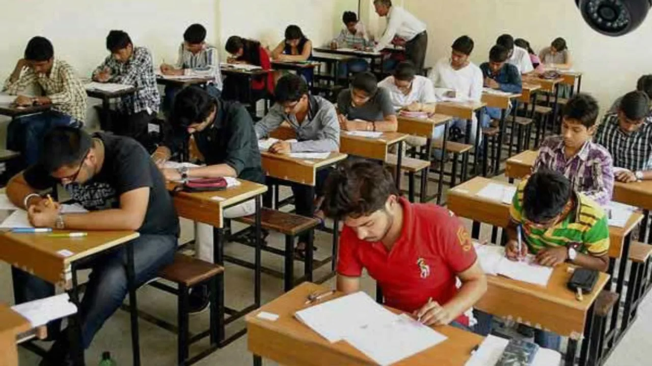 Group-1 Mains: గ్రూప్-1 అభ్యర్థులకు అలెర్ట్.. పరీక్ష సమయాల్లో మార్పులు