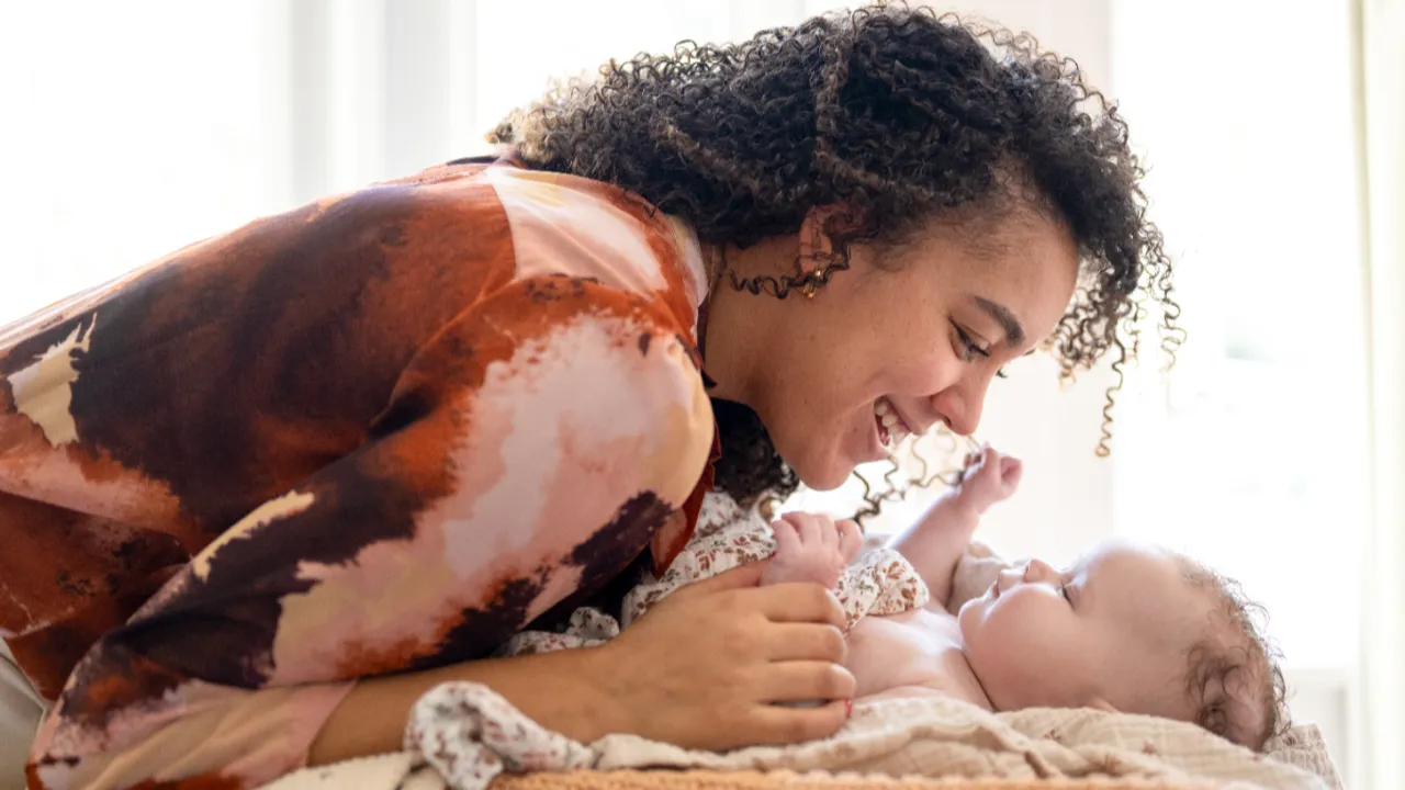 Breast Feed: బిడ్డకు రోజుకు ఎన్నిసార్లు తల్లిపాలు ఇవ్వాలి?