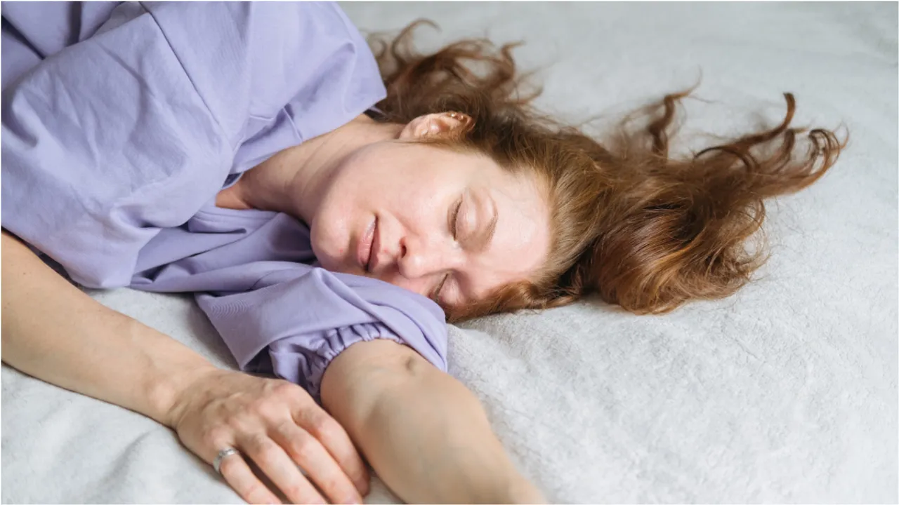 Sleeping: ఇలా నిద్రపోతే తీవ్రమైన వ్యాధులు తప్పవు!