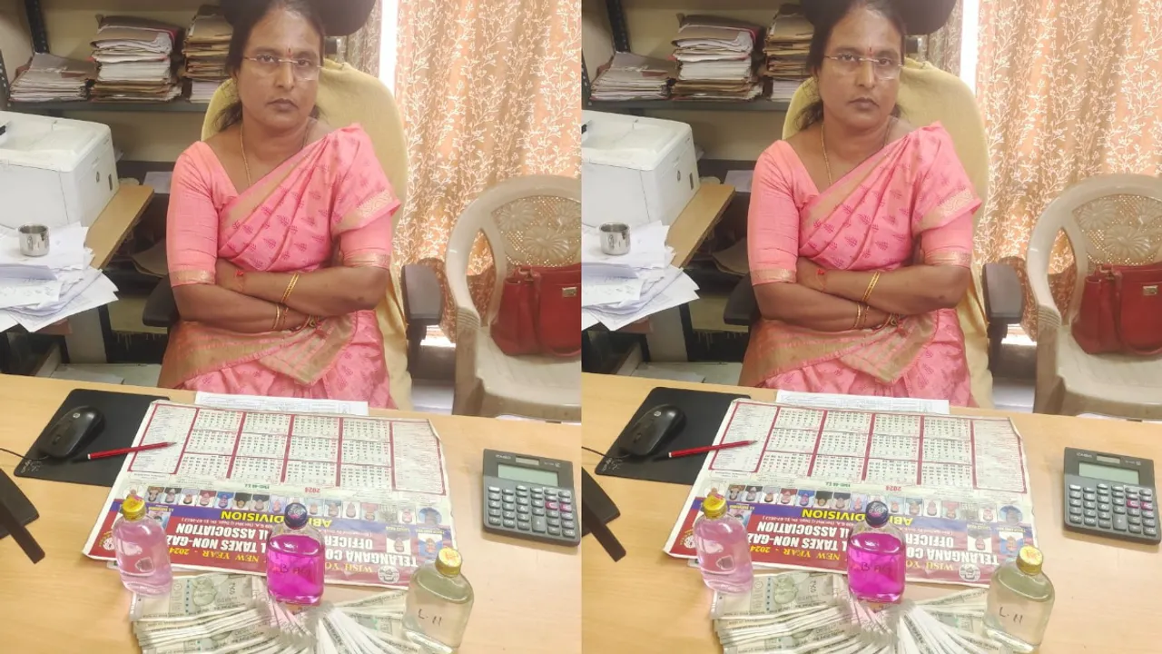 ఏసీబీకి చిక్కిన మరో అవినీతి అధికారి