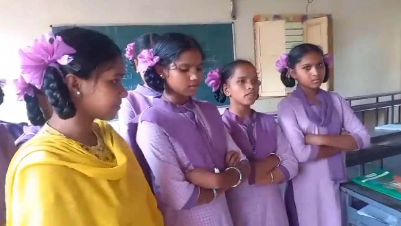 AP: విద్యార్థులను వేధిస్తున్న ఏఎన్ఎం, వార్డెన్