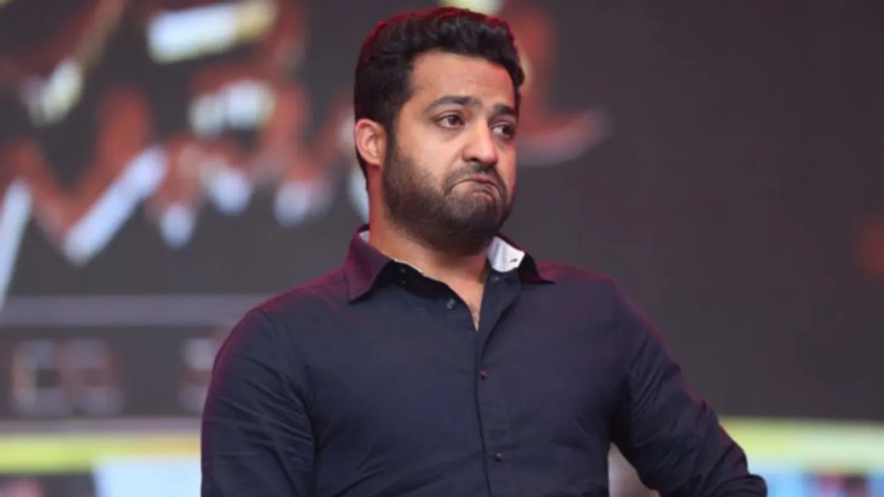 AP: హత్యకు కారణమైన జూనియర్ ఎన్టీఆర్ ఫ్లెక్సీ వివాదం.. దారి కాచి మరి..!