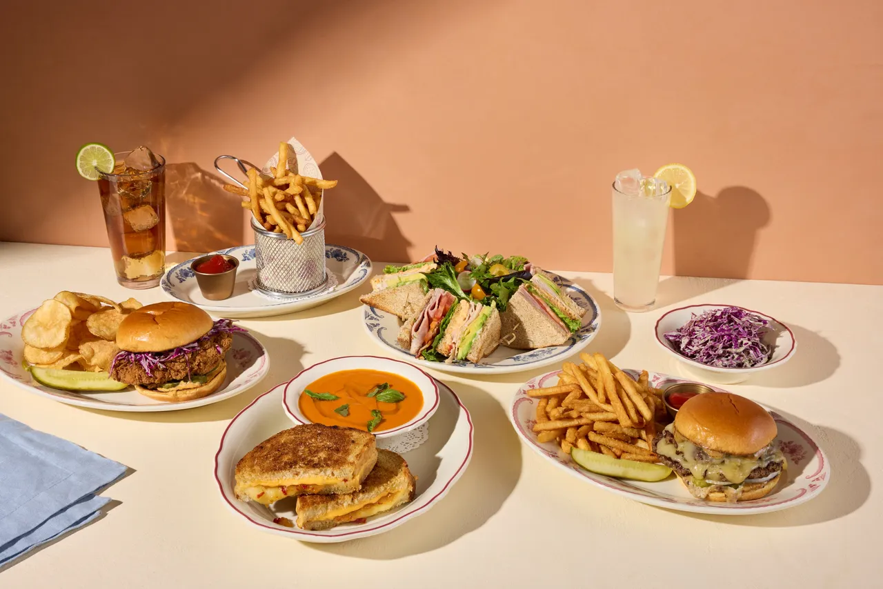 DoubleTree by Hilton Unveils ‘piebird,’ Newest Dining Concept From StiR Creative Collective