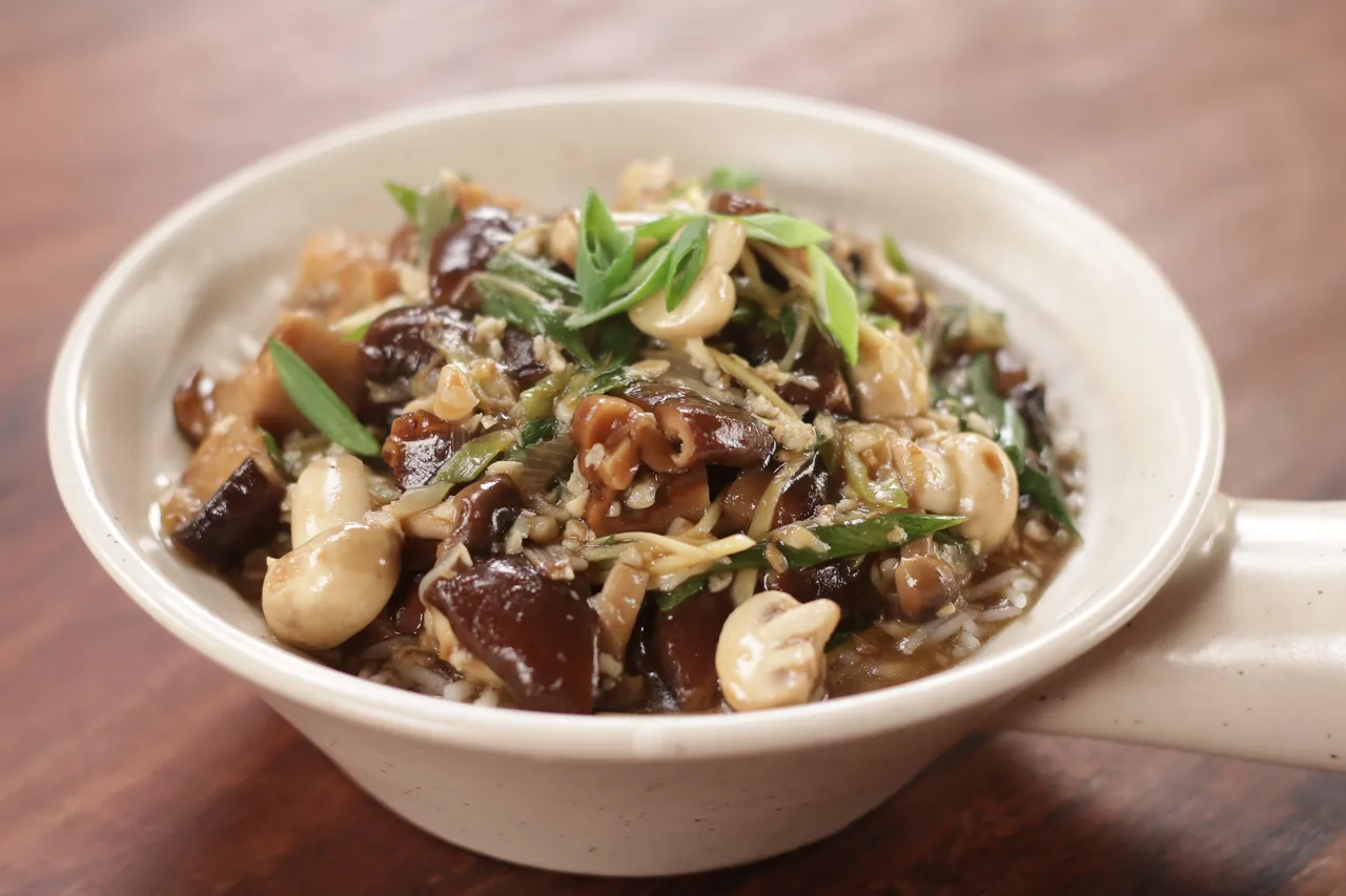 Mushroom Pot Rice - YT