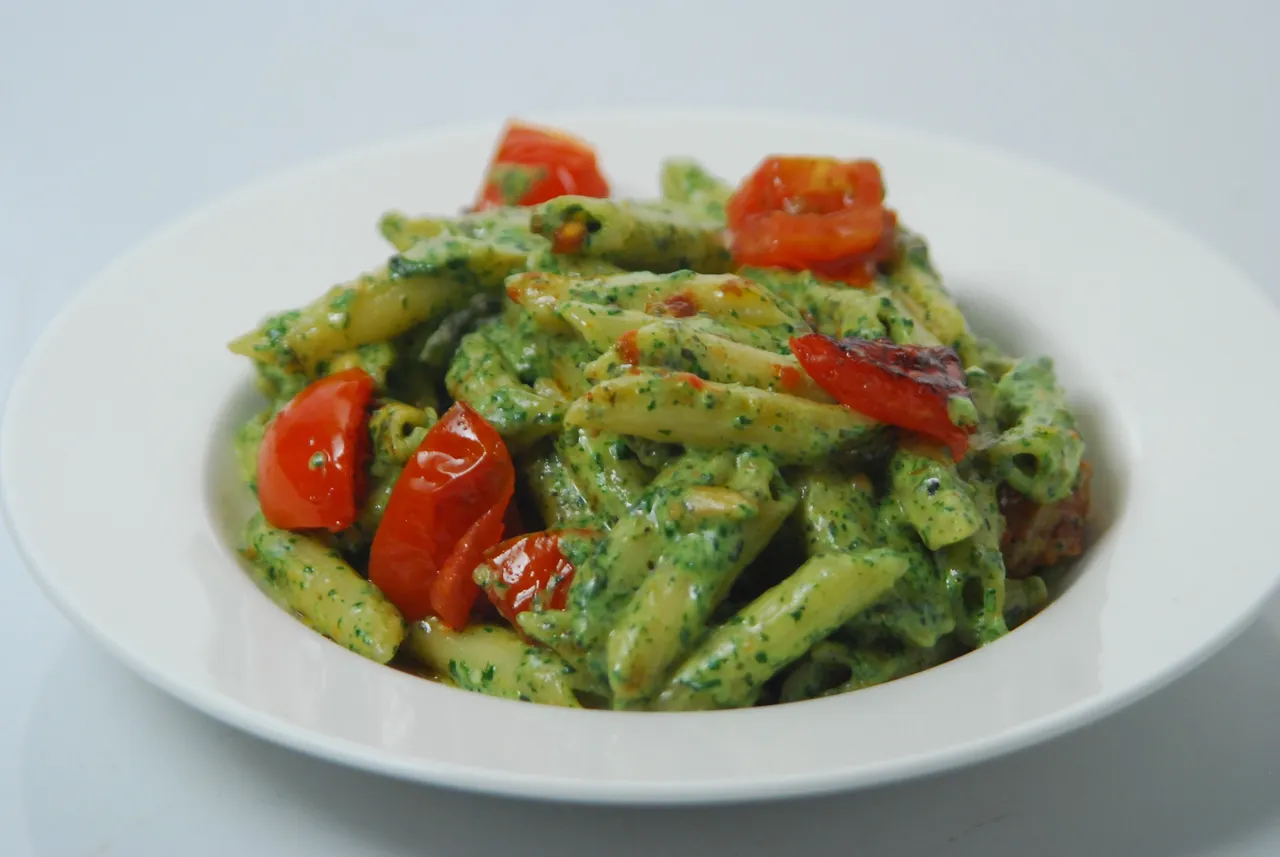 Penne with Spinach Pesto - SKK