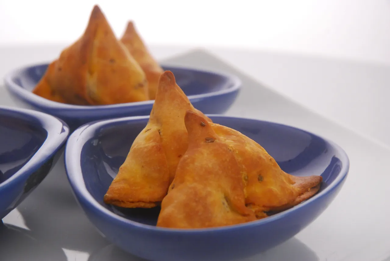 Paneer Bhurji Samosa