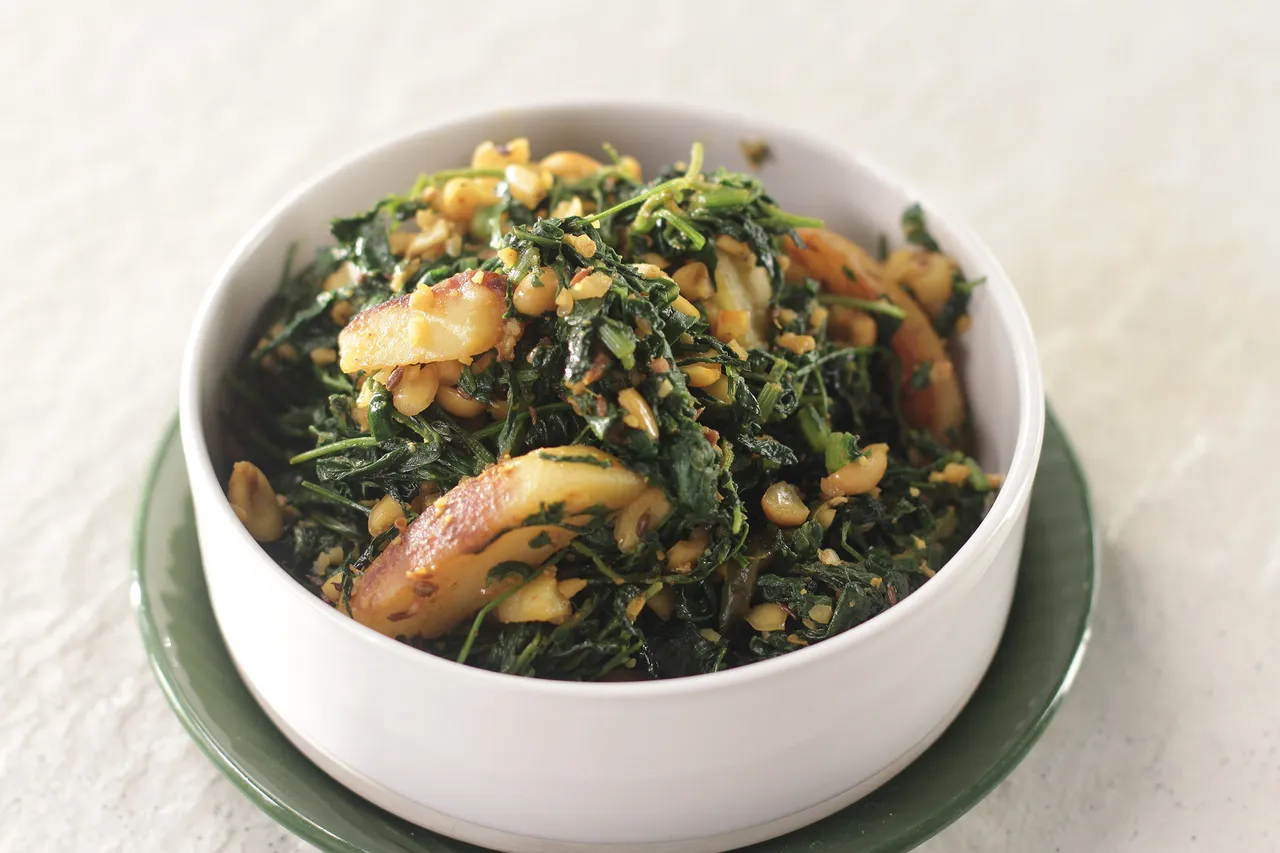 Aloo Saag - YT.JPG