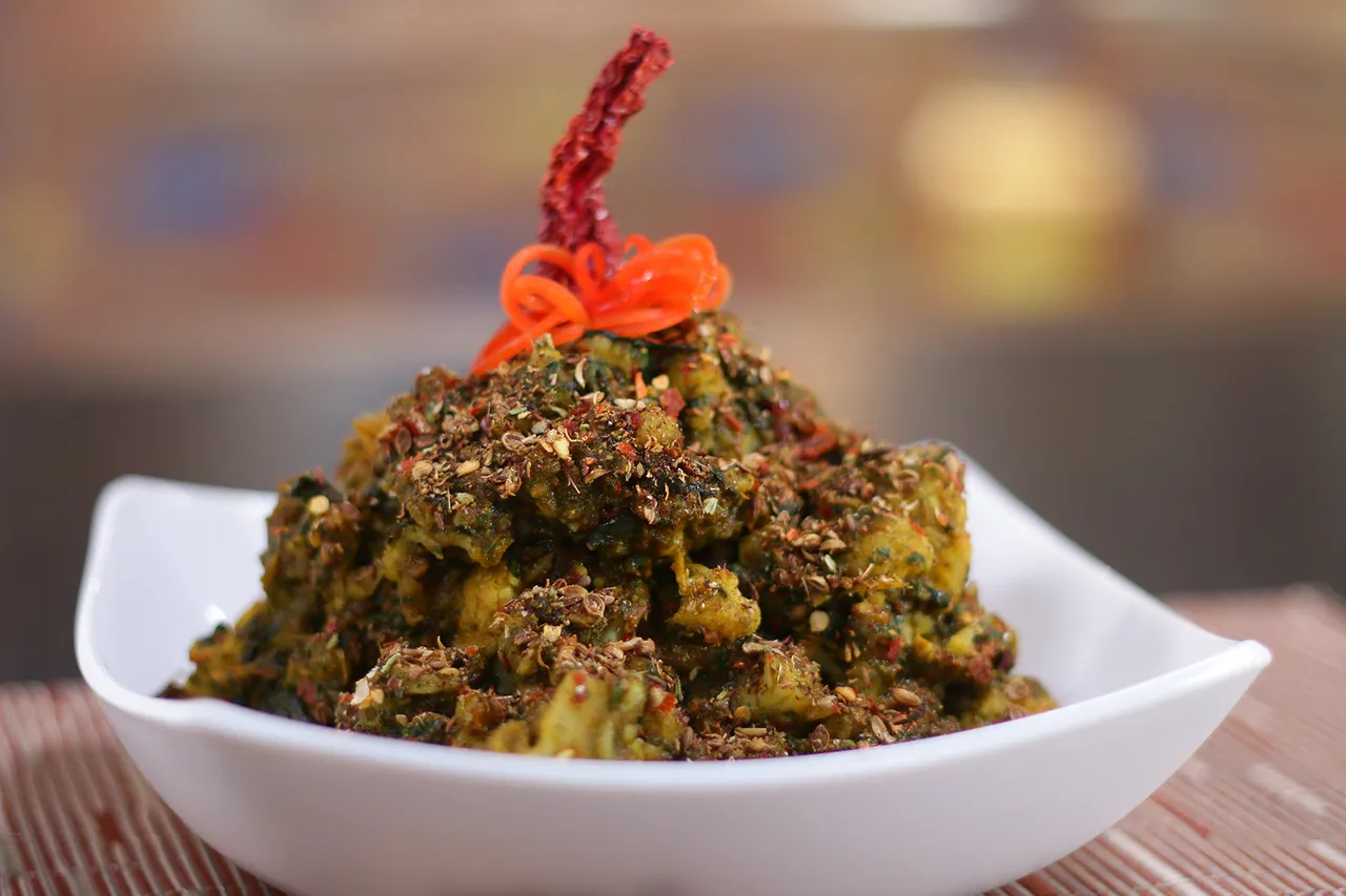 Kadai Gobhi Palak Methi - TT-18