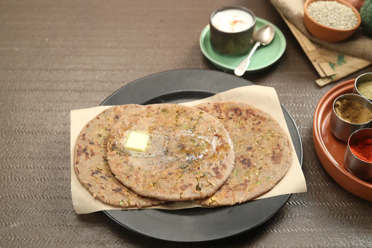 Multigrain Broccoli Parantha - YT