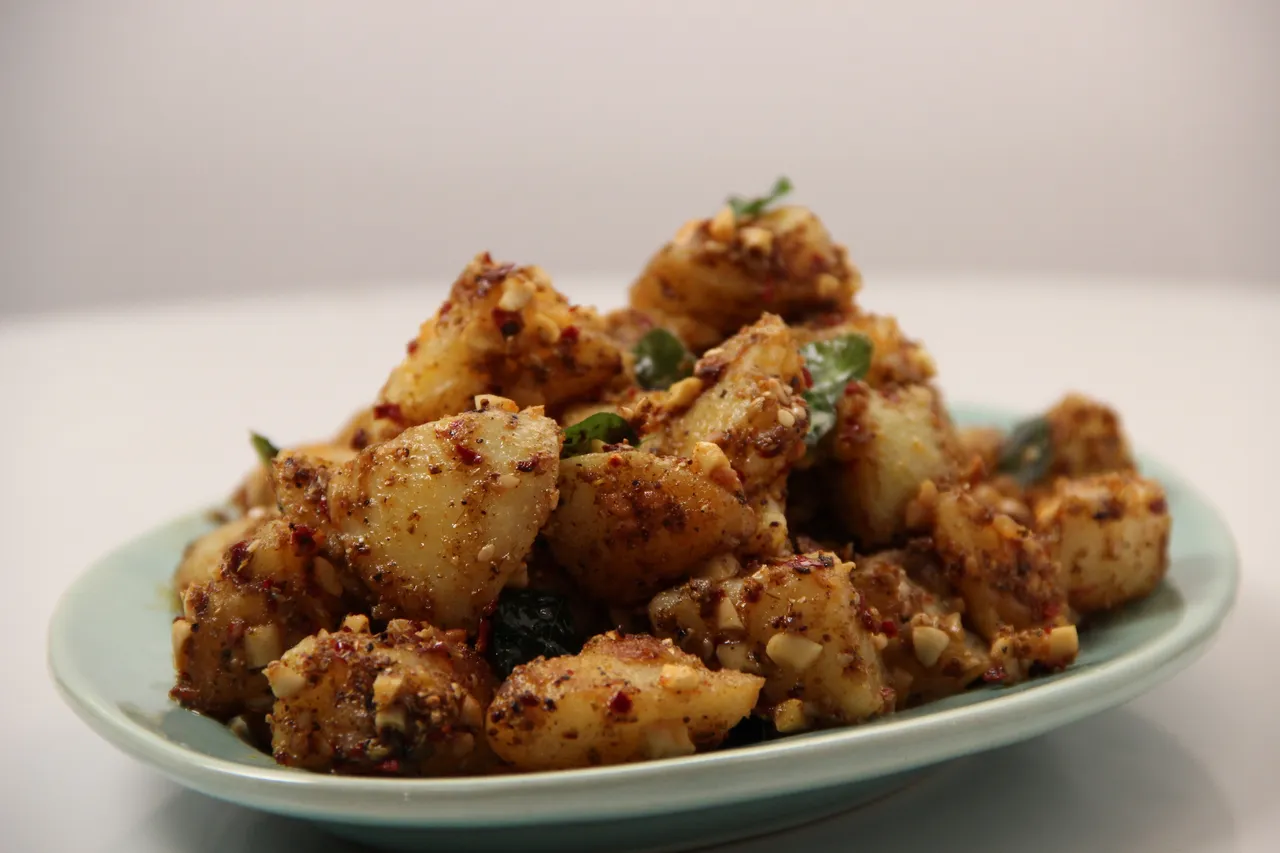 Spicy Peanut Potatoes - SKK