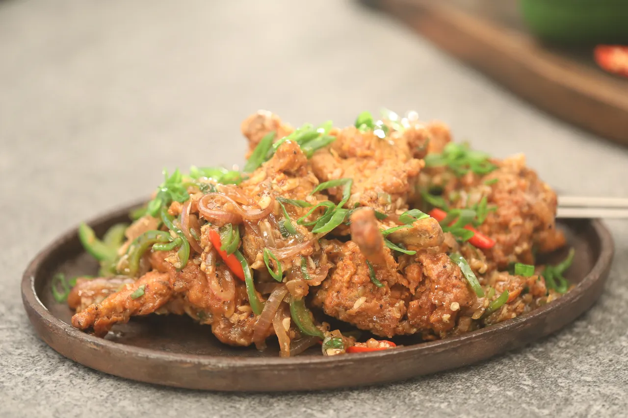 Chicken Lolipop in Dry Gravy 4