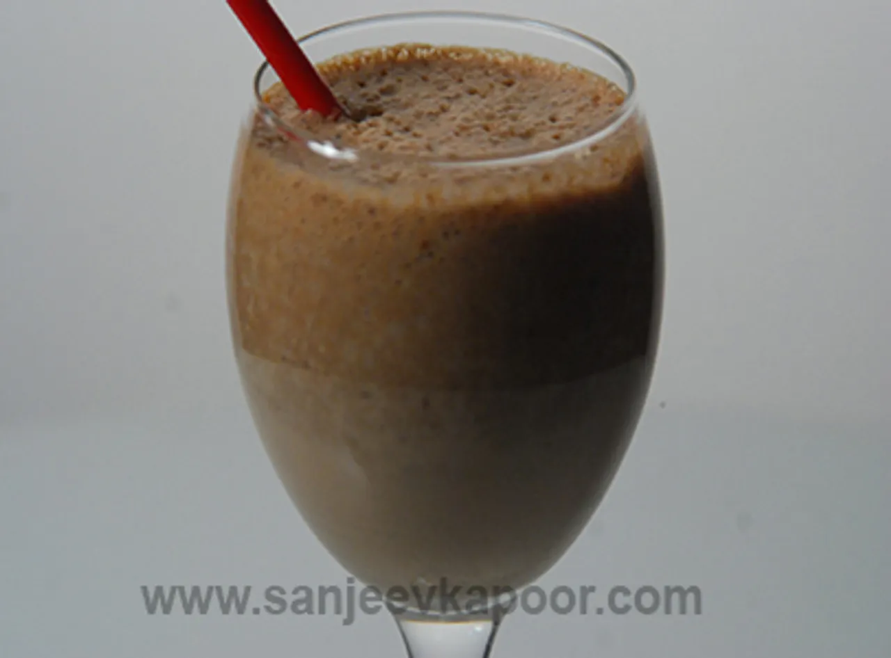 Mocha Date Milkshake
