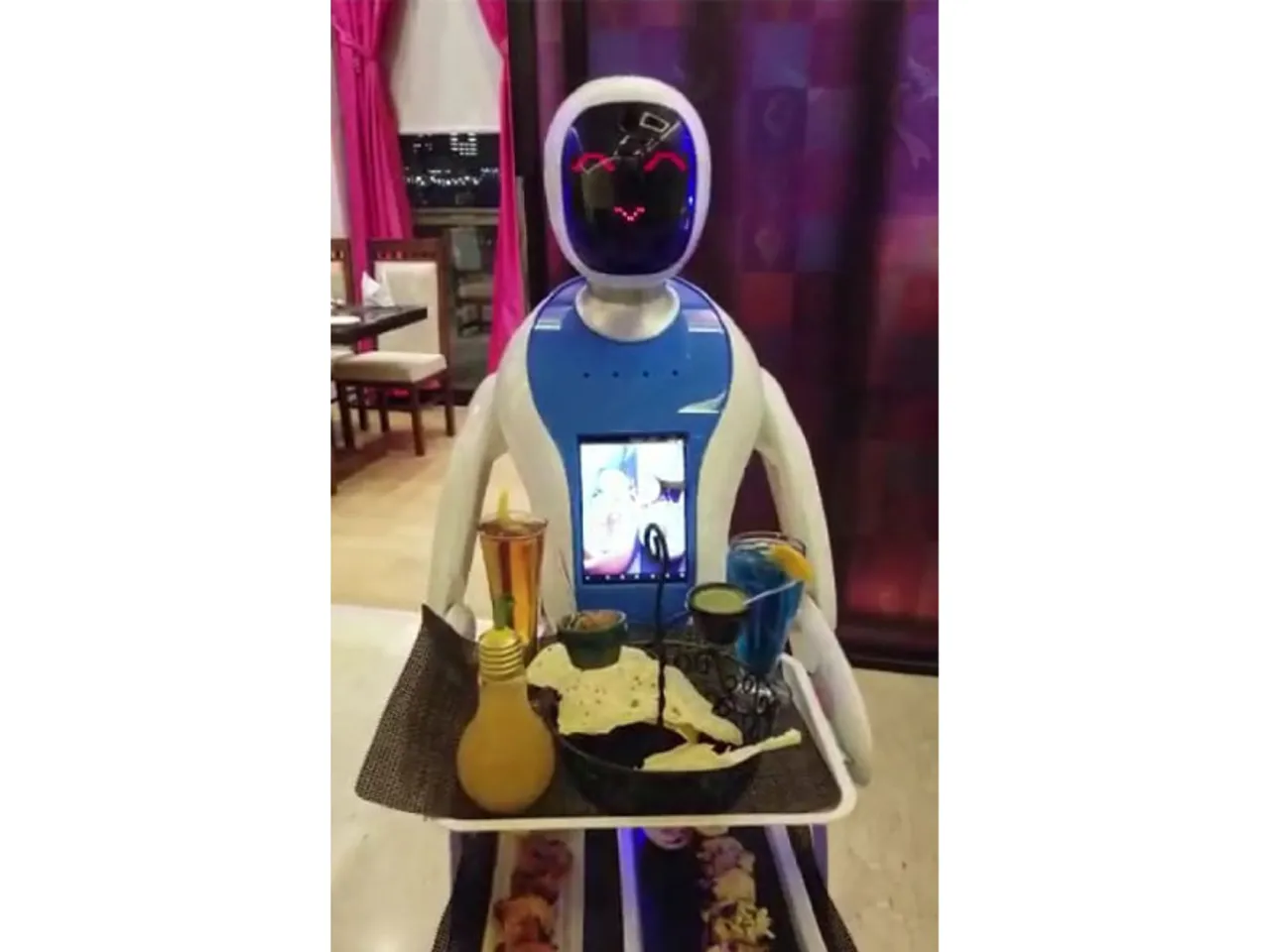 Meet The Yellow Chilli Robot