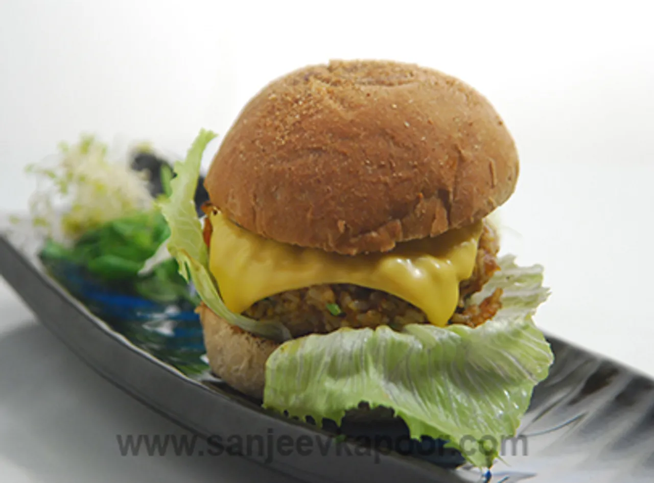 Leftover Chana Chawal Burger