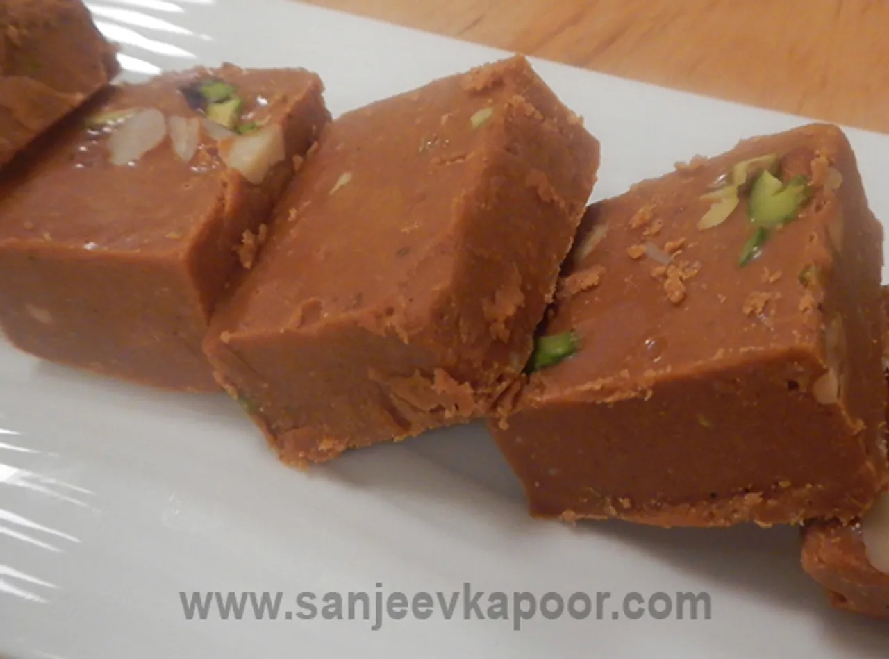 Besan Burfi