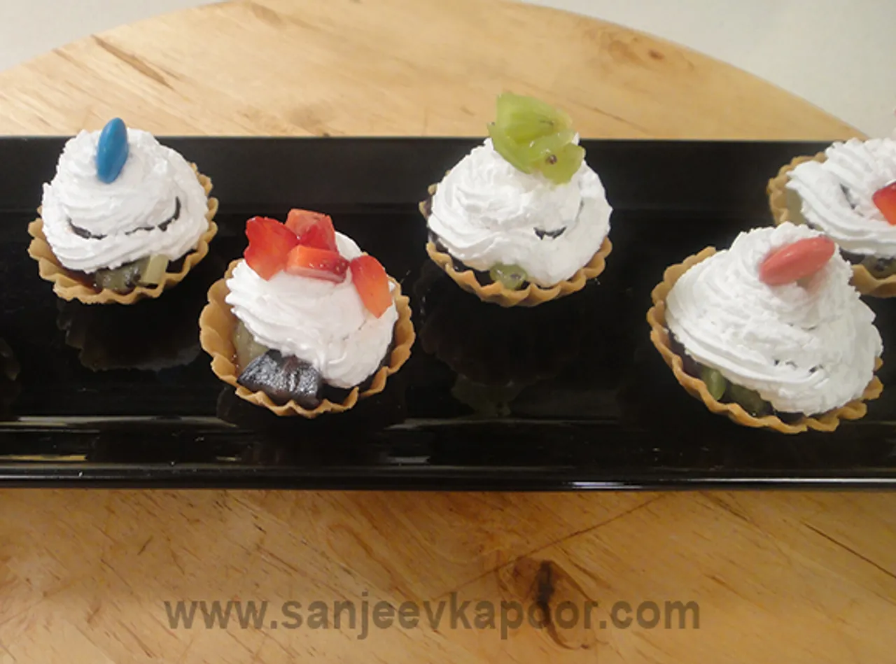 Caramel Fruit Tarts