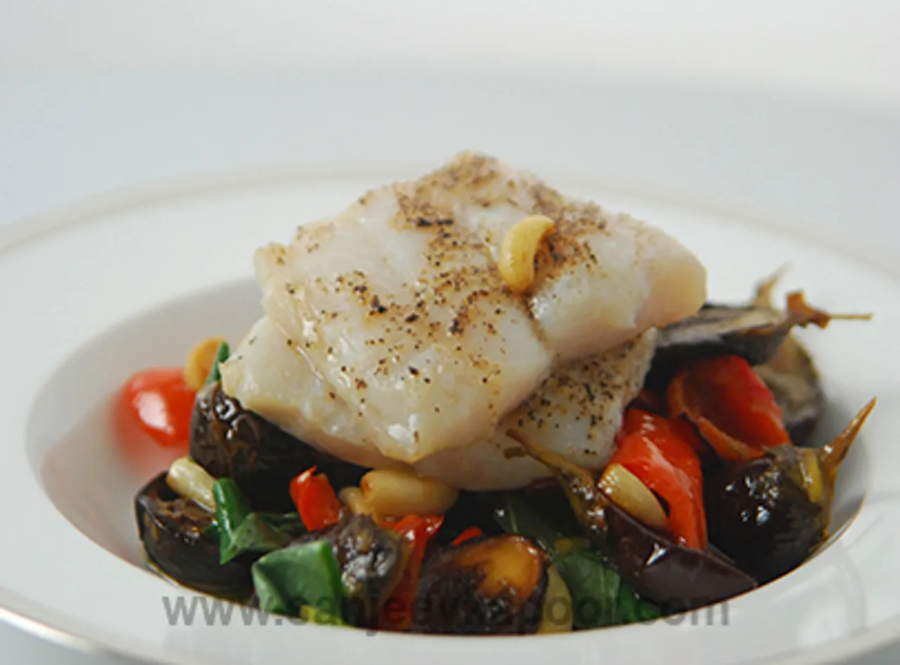 Fish with Roasted Garlic
