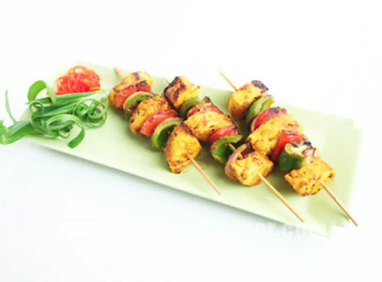 Achari Pineapple Shaslik