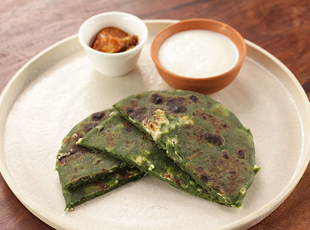 Palak Paneer Parantha-SK Khazana