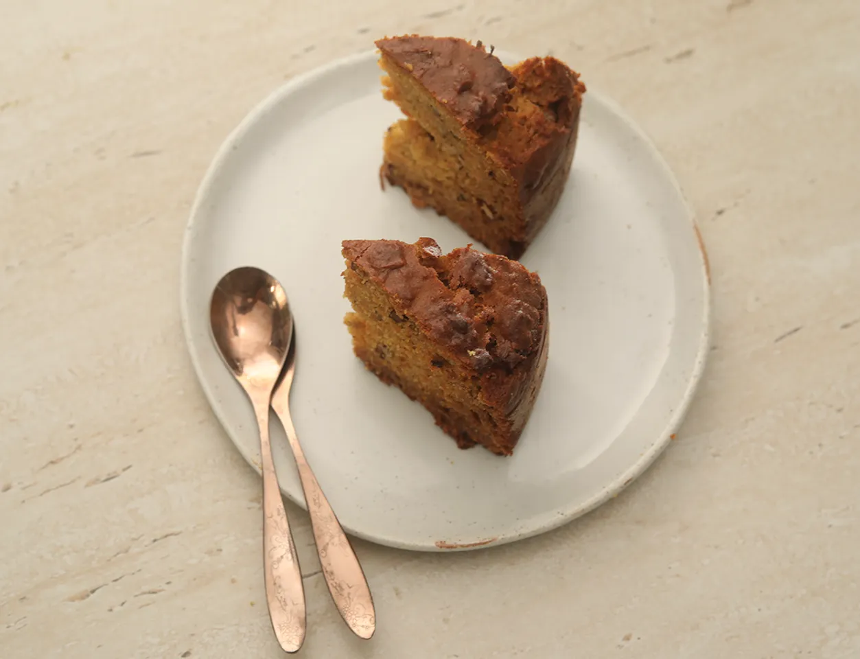 Sugarless Whole Wheat Carrot Honey Cake