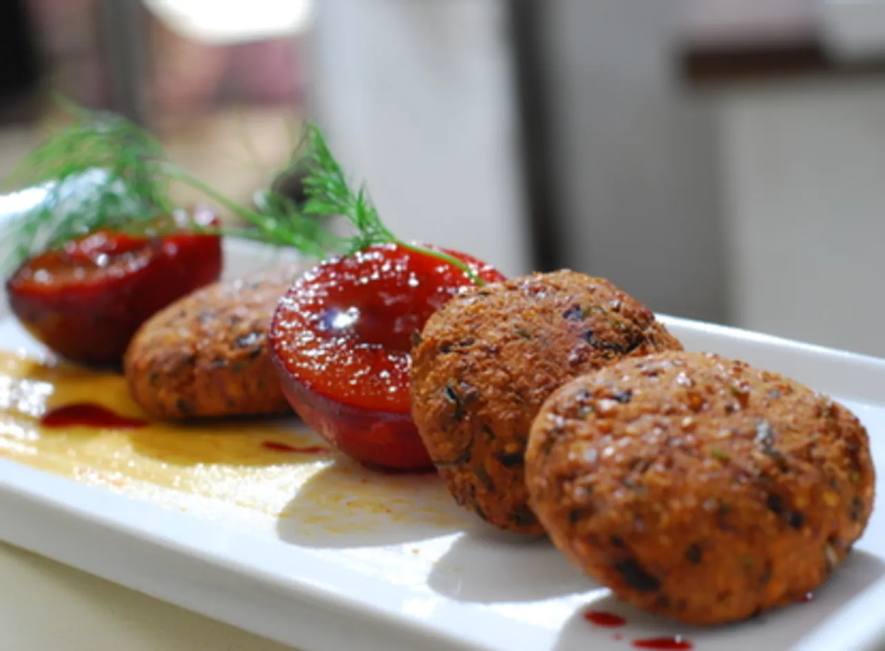 Surati Falafel
