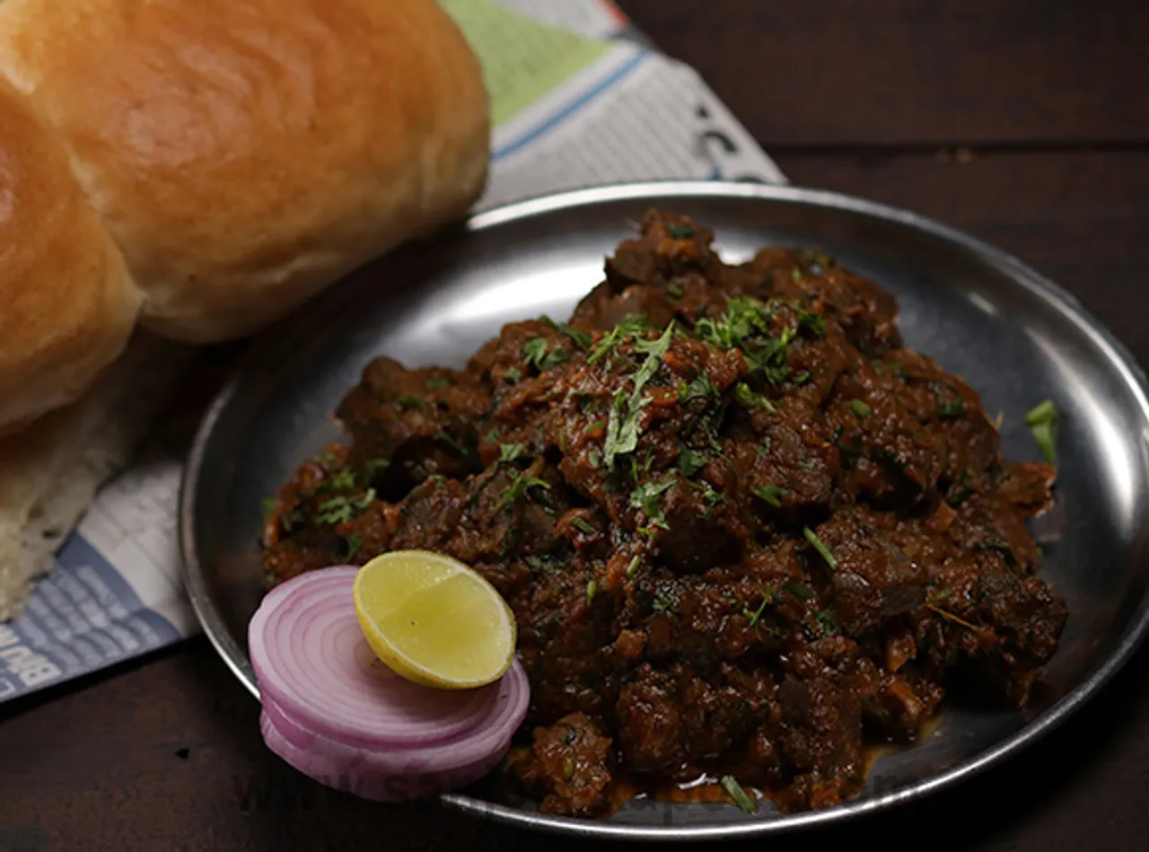 Kaleji Pav